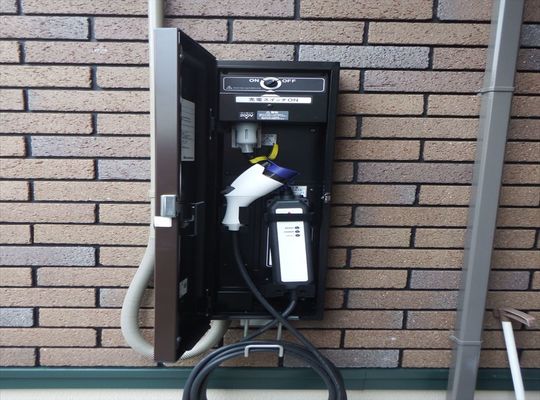 ＥＶコンセント（収納タイプ）